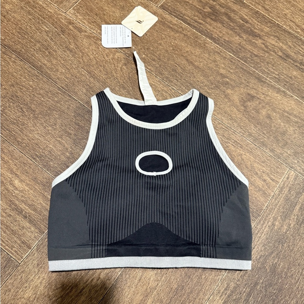 Fabletics sports bra